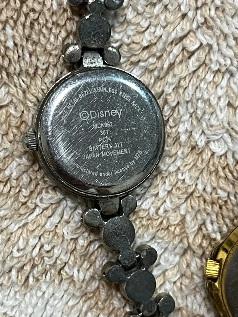 Women's Gold-Tone Brown Leather Strap Watch - Brown